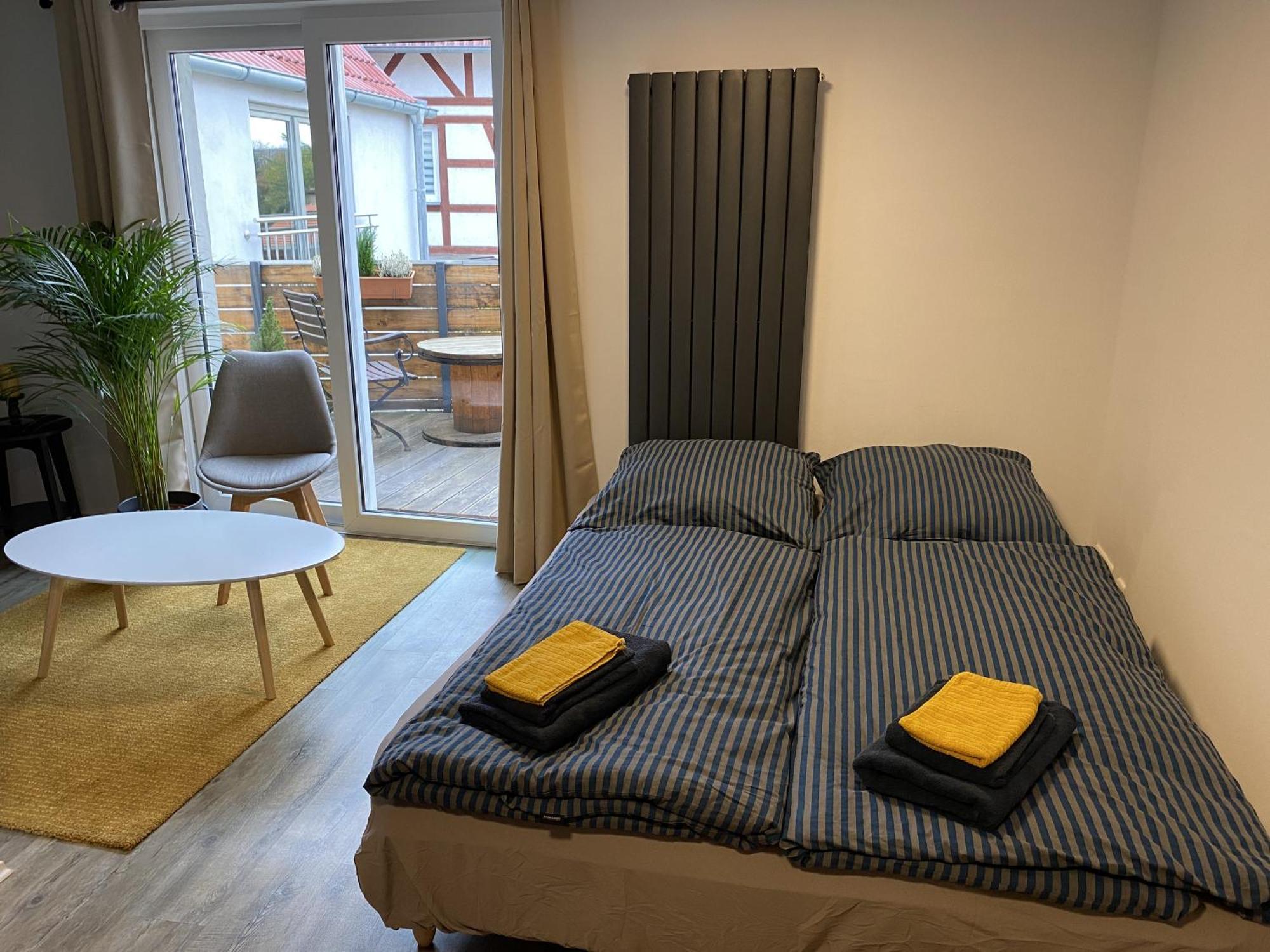 Ferienwohnung Happynest เยนา ภายนอก รูปภาพ